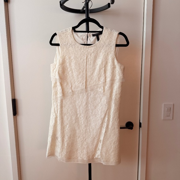 BCBGMaxazria - Lace Mini Shift Dress - Size S - Picture 4 of 9